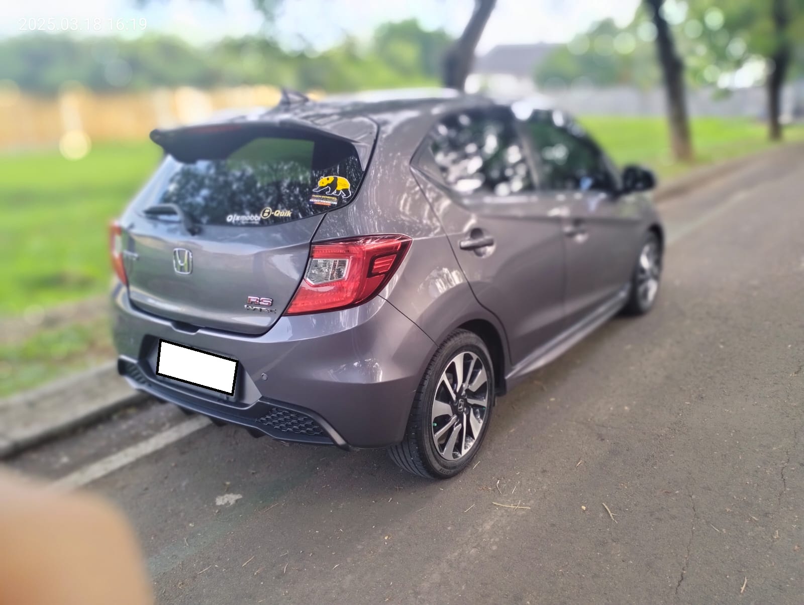 Foto Rental Mobil Honda Brio RS 2019
